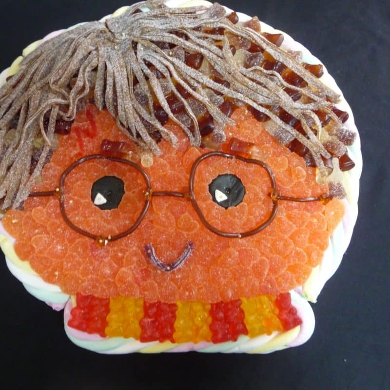 Gâteau de bonbons en forme de Tête De Harry Potter