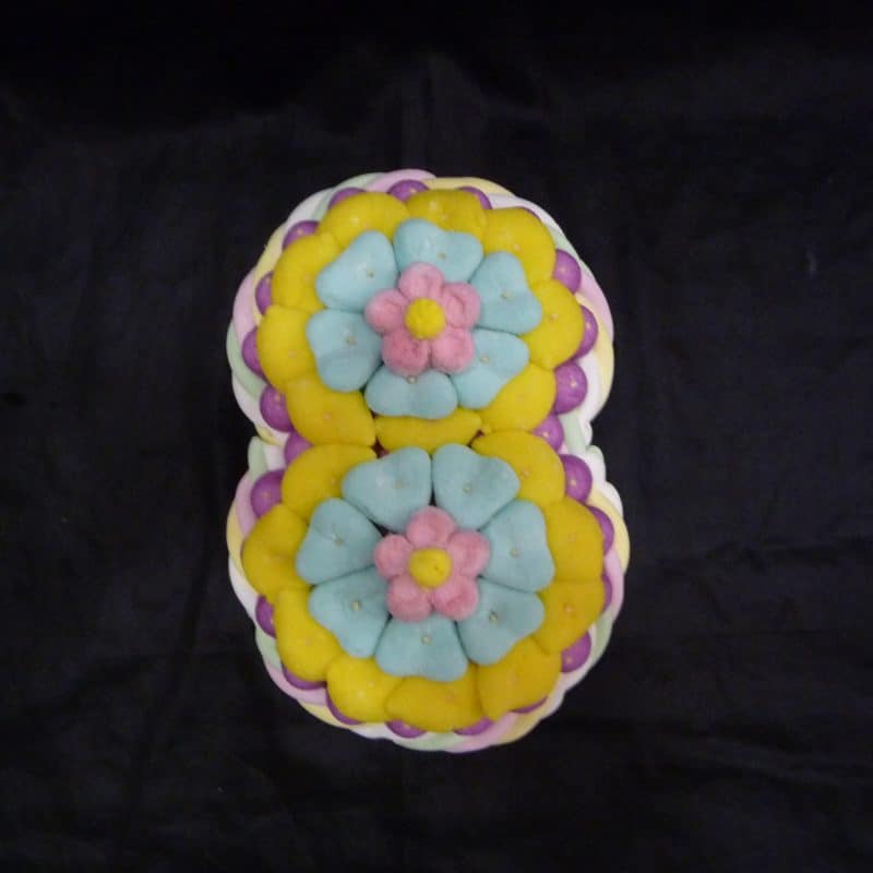 Gâteau de bonbons chiffre 8