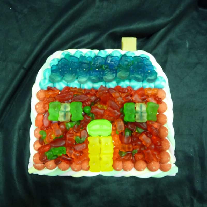 Gâteau de bonbons maison