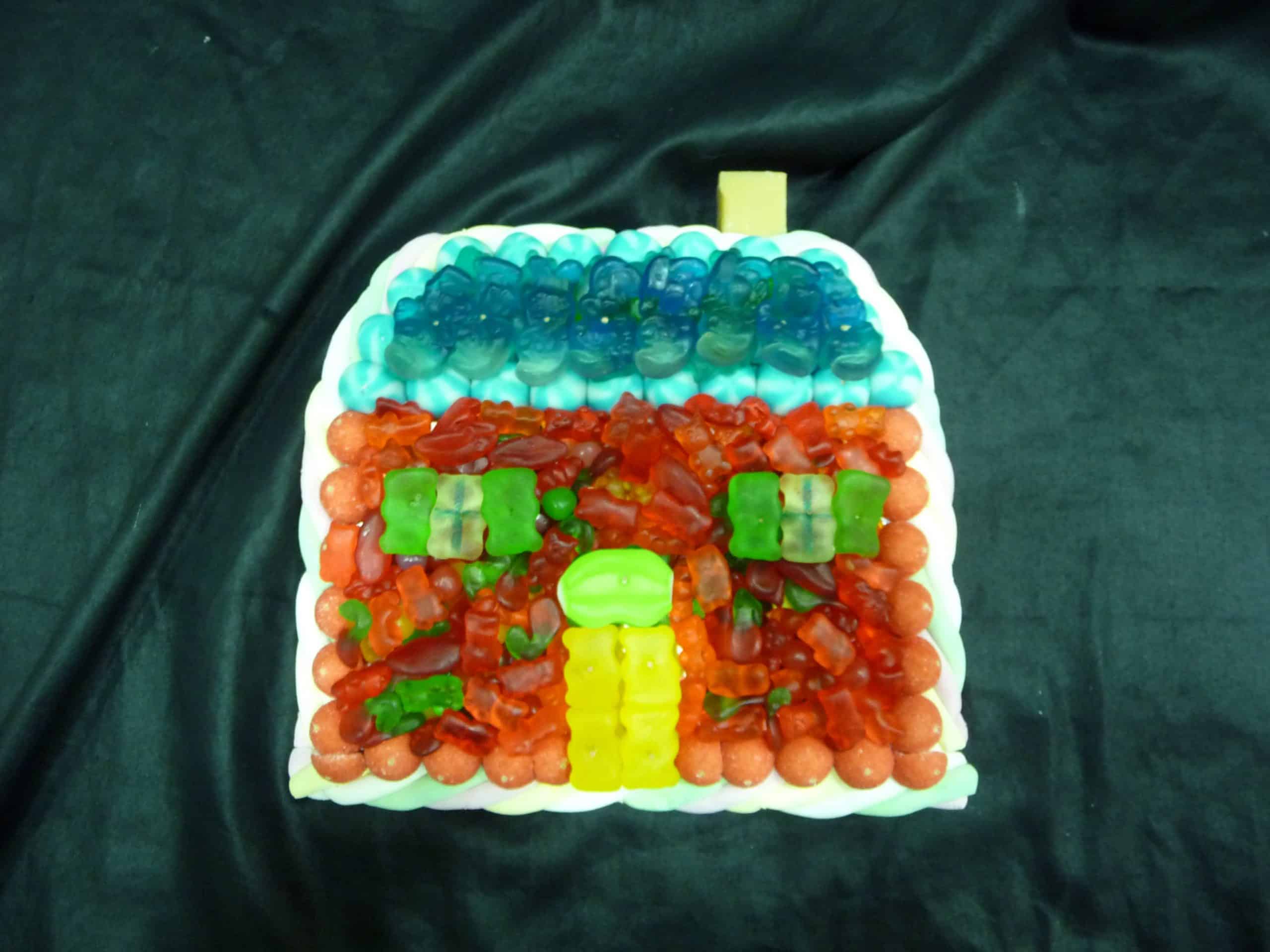 Gâteau de bonbons maison