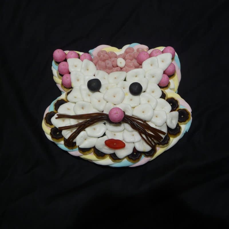 Gâteau de bonbons en forme de Marie des Aristochats