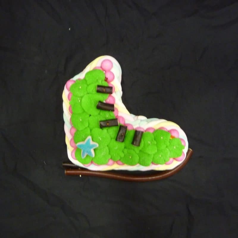 Gâteau de bonbons patin à glace