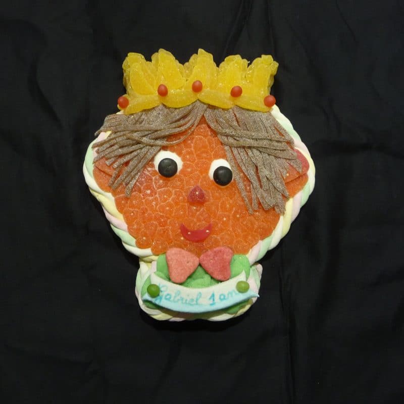 Gâteau de bonbons en forme de petit prince