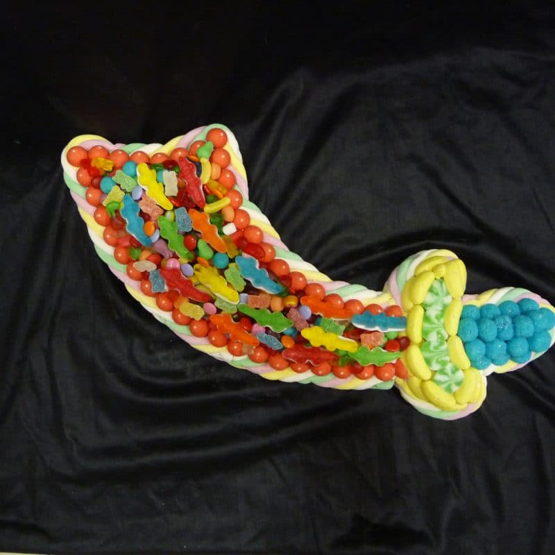 Gâteau de bonbons sabre