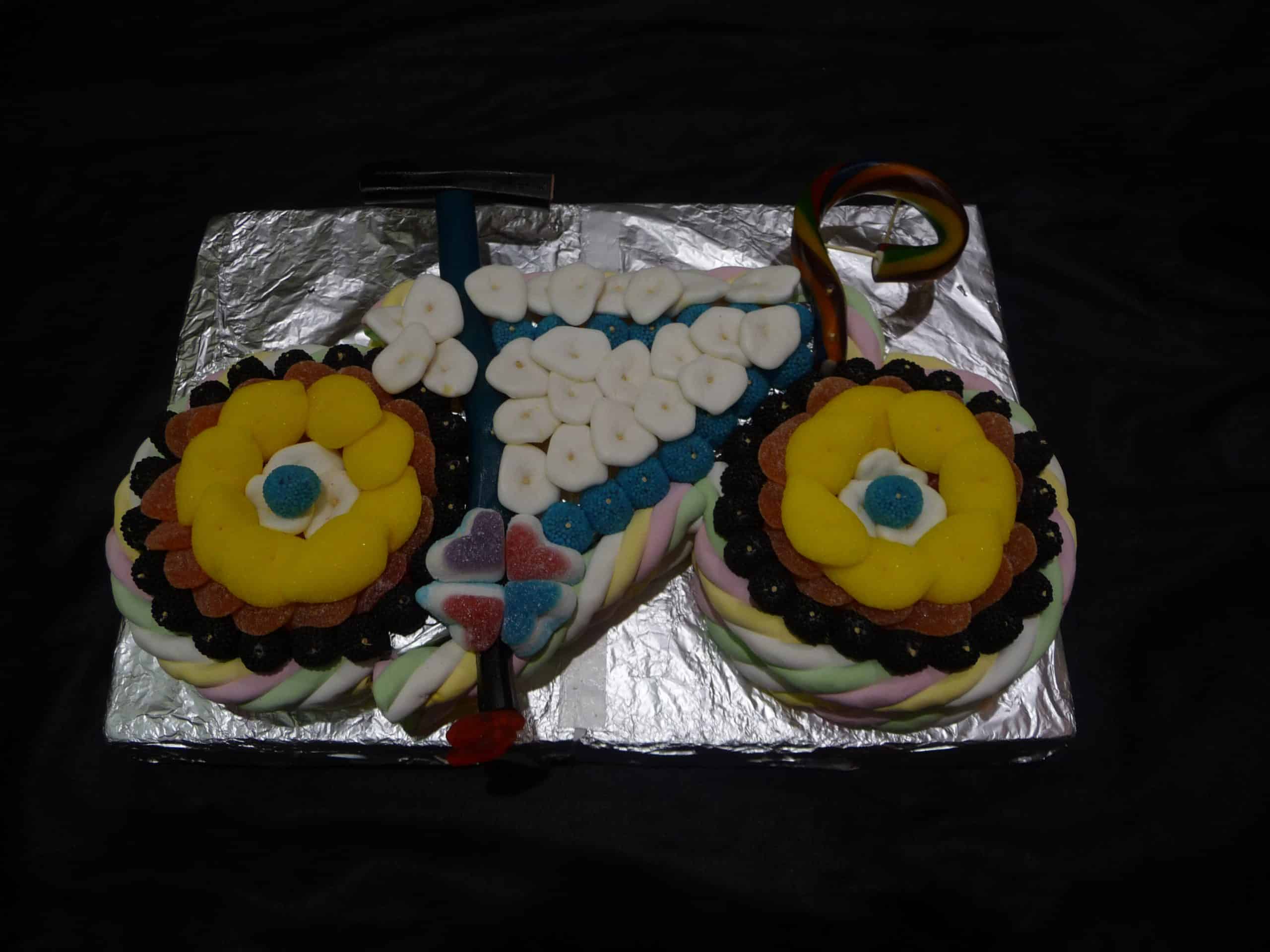 Gâteau de bonbons en forme de vélo