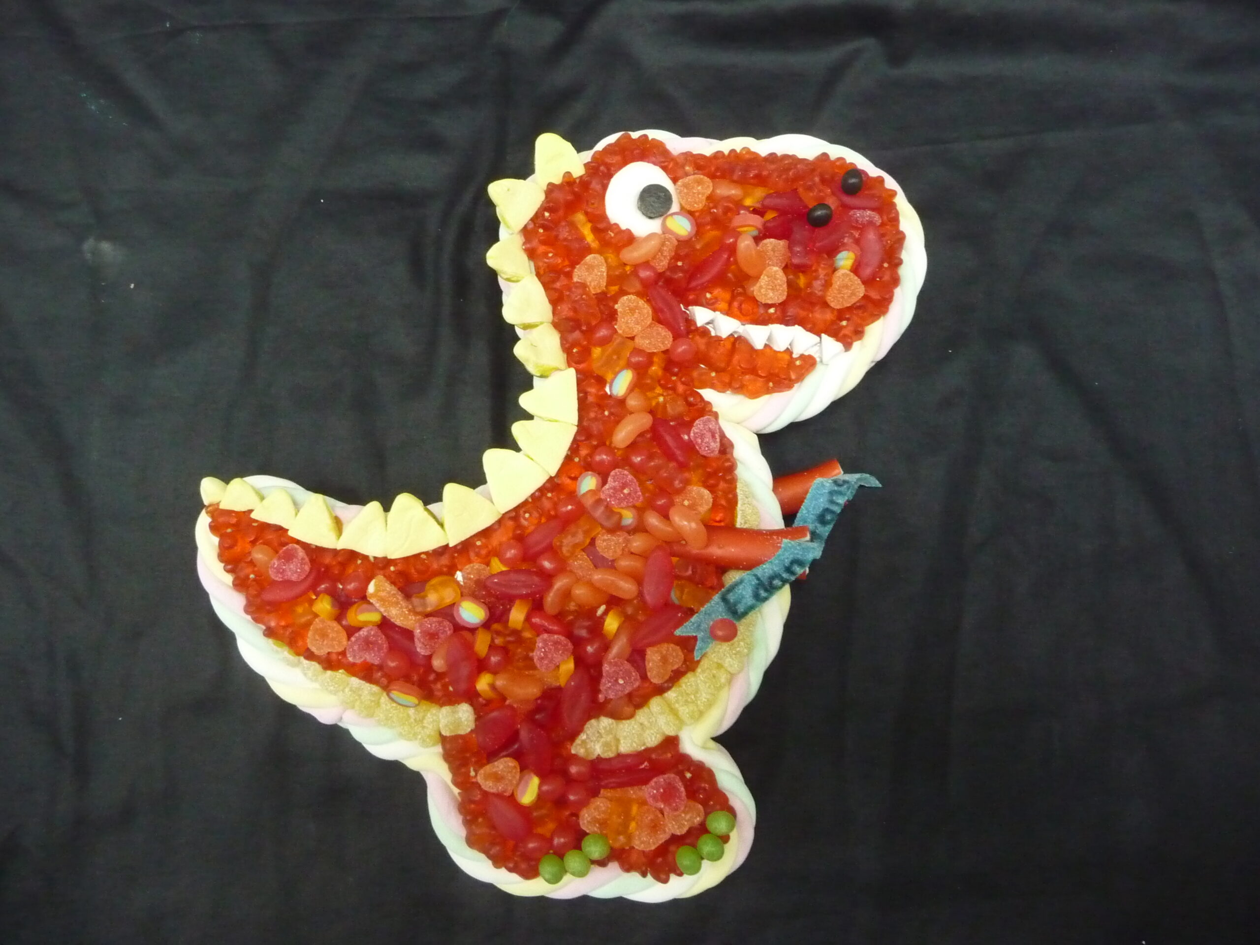 gateau de bonbons dinosaure pas cher